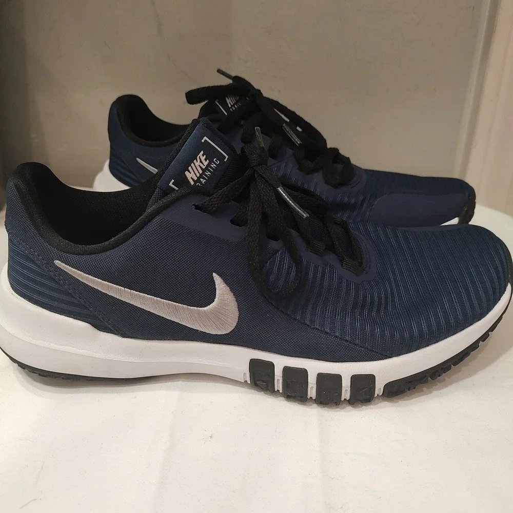 Men's Nike‎ Flex Control TR4 Training Shoes CD0197-400 Midnight Navy Sz 8 Swoosh